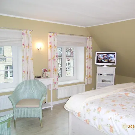 Gemutliche Designerwohnung ,,glyzinia'' *